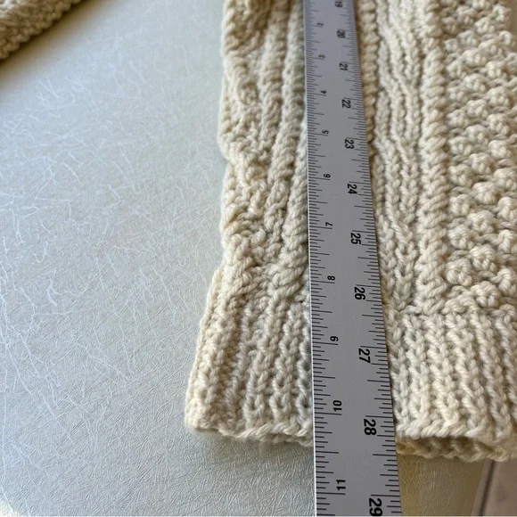 Killarney Wool Hand Knit Sweater Unisex - Picture 5 of 7